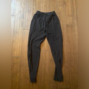 Men’s Lululemon Joggers!
